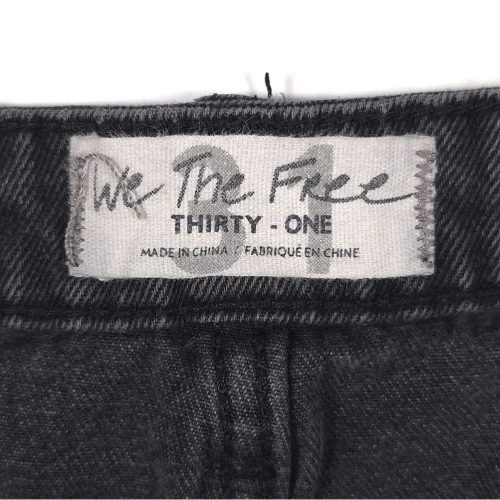 FREE PEOPLE Women’s Black Denim Mini Skirt Button Fly Distressed Cut Off Size 31